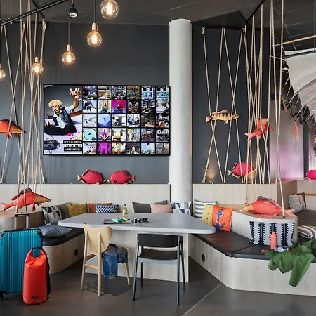 Moxy Bergen-3